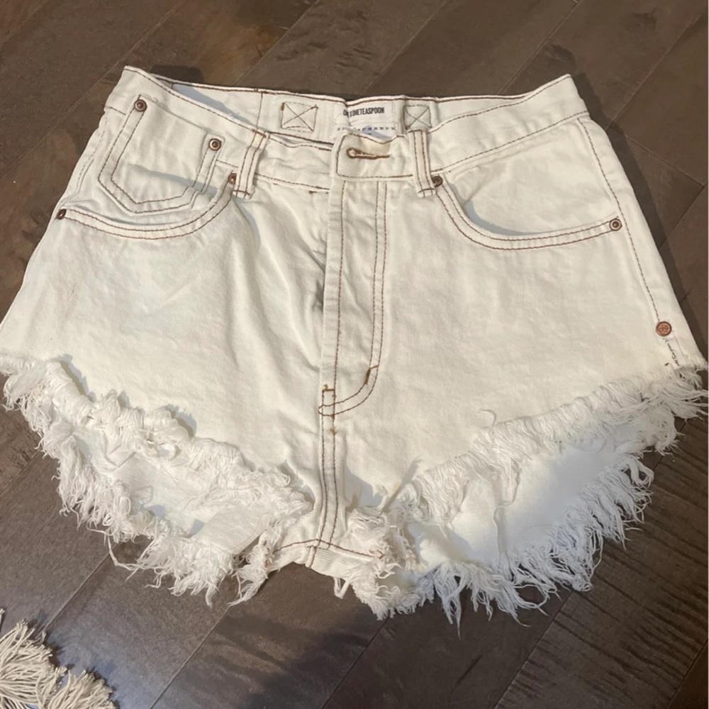 One X one teaspoon white denim shorts